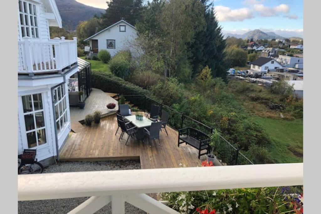 Koselig Garasjeloft! Appartement Langevag Buitenkant foto