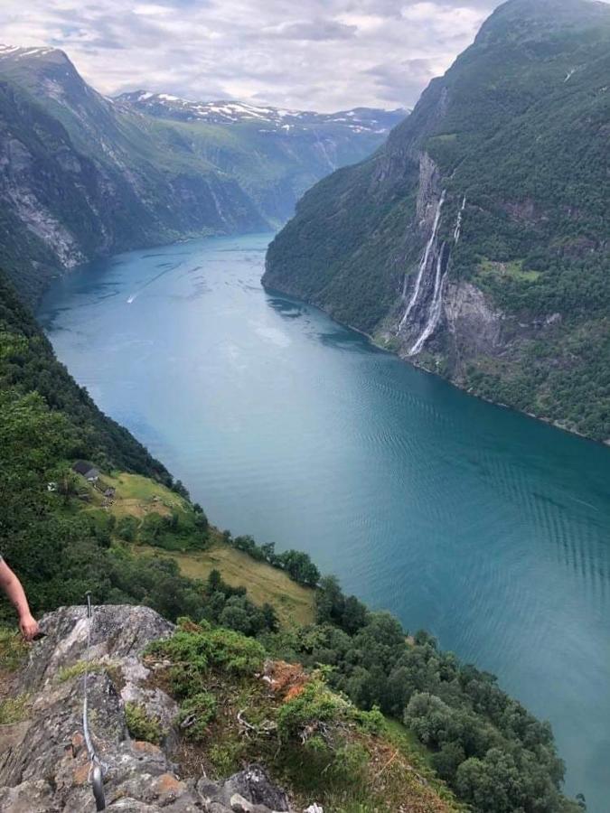 Koselig Garasjeloft! Appartement Langevag Buitenkant foto