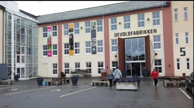 Koselig Garasjeloft! Appartement Langevag Buitenkant foto