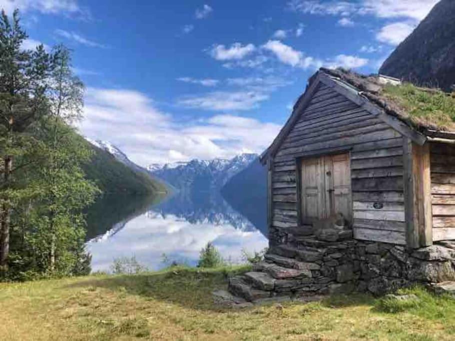 Koselig Garasjeloft! Appartement Langevag Buitenkant foto