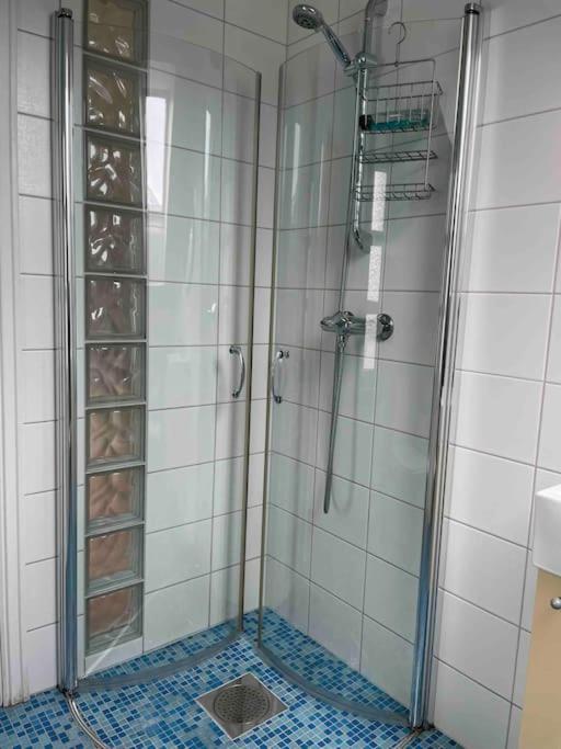 Koselig Garasjeloft! Appartement Langevag Buitenkant foto